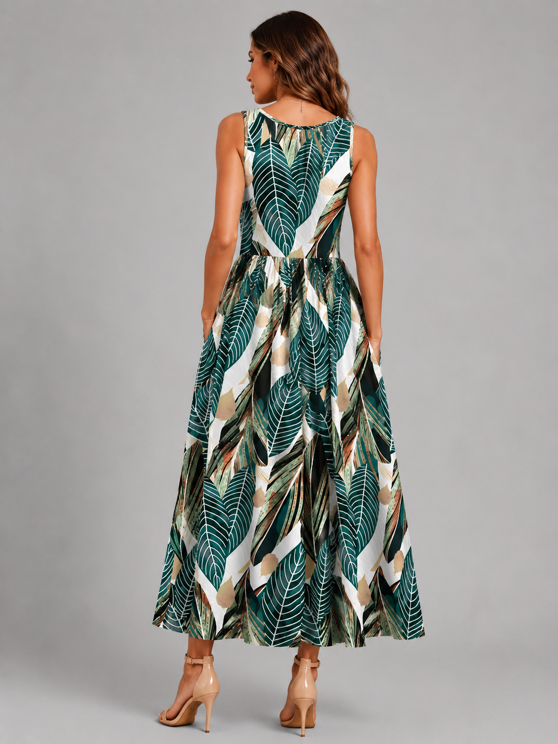 Boho-henkinen niskasta solmittava midimekko