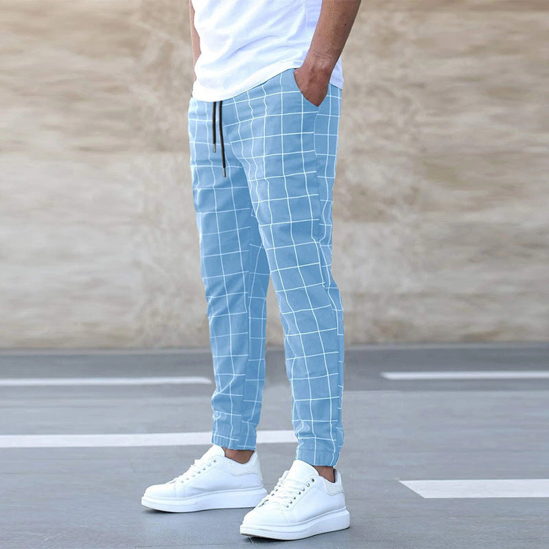 Miesten ruudulliset collegehousut suoralla lahkeella