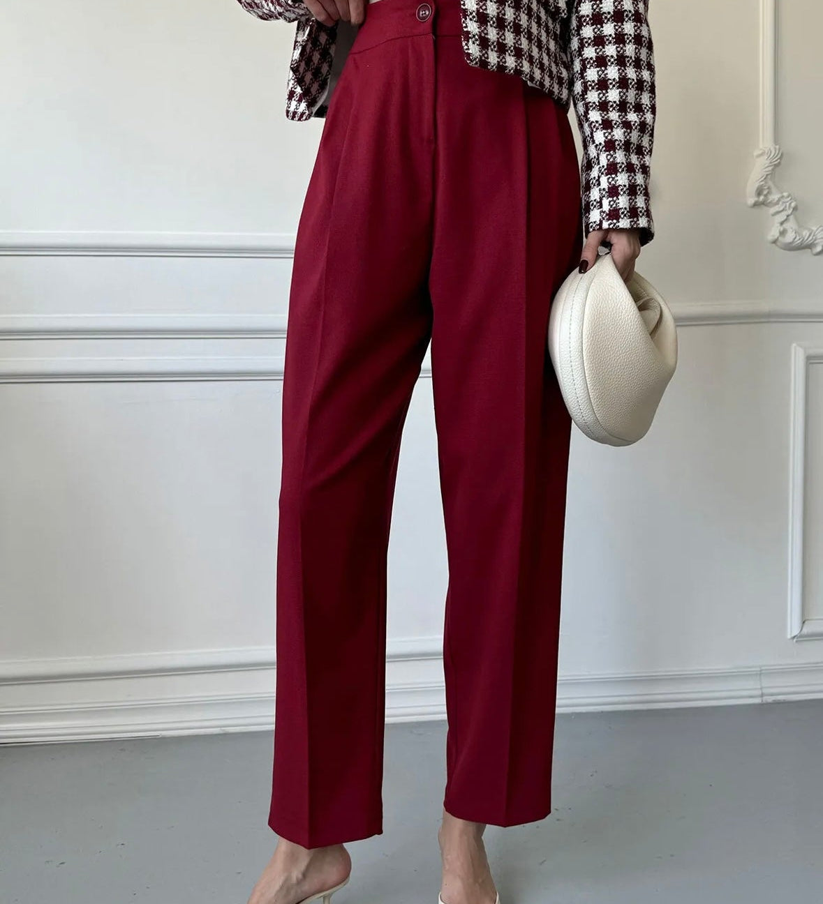 Monikäyttöiset klassiset slim fit -puvunhousut