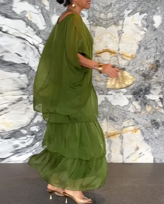 Shina – elegantti laskeutuva maksimekko