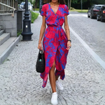 Jorlyn – elegantti, vartalonmyötäinen mekko V-pääntiellä