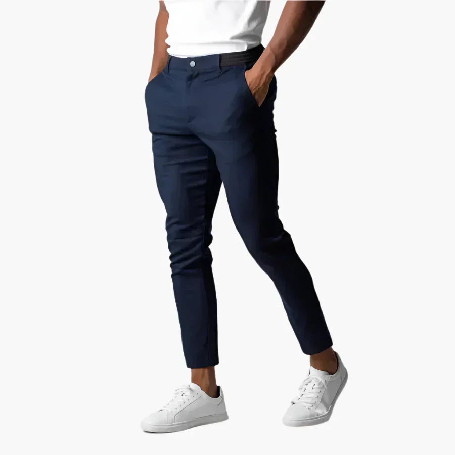 Miesten tyylikkäät slim fit -chinot